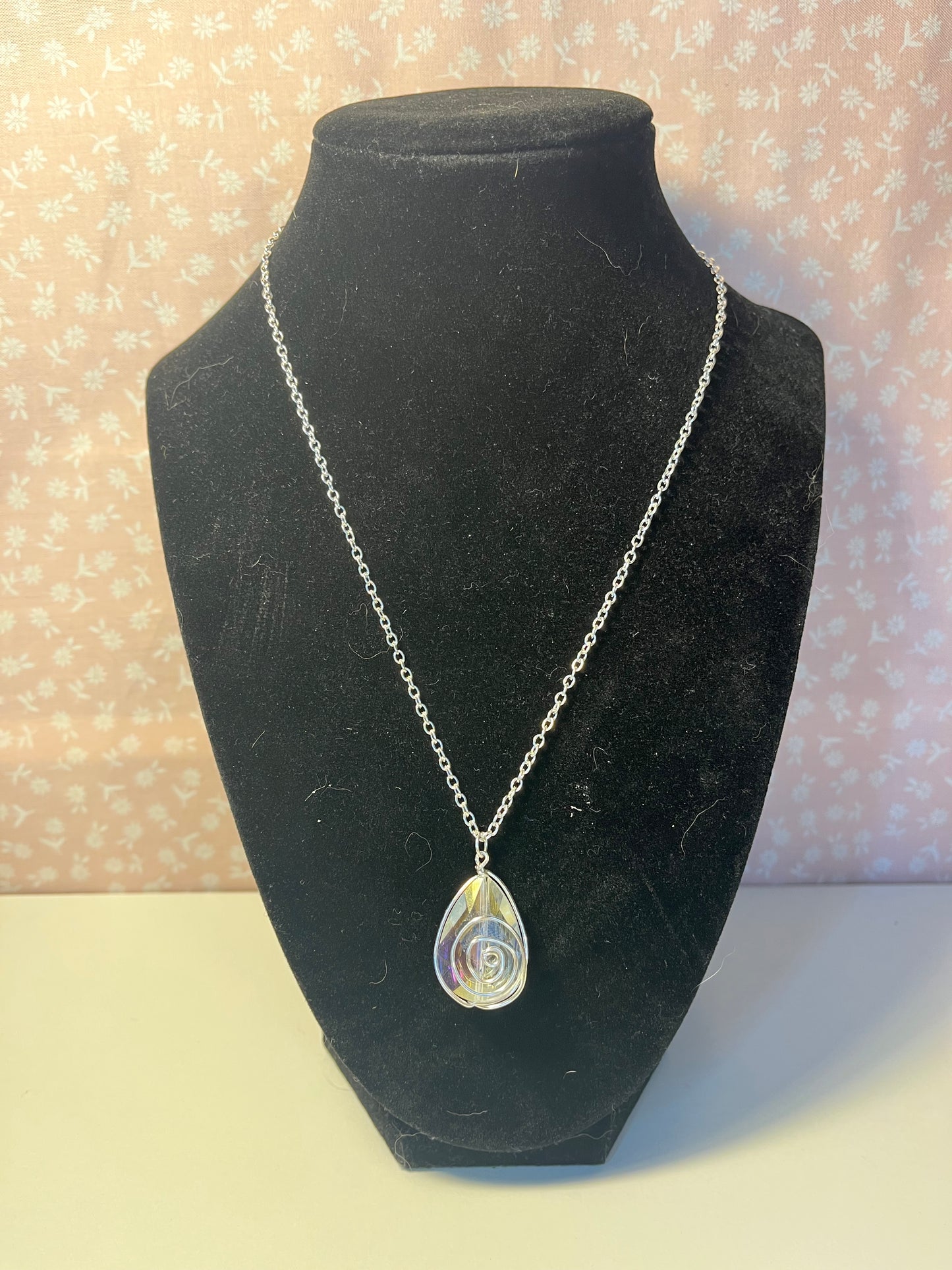 Wire-Wrapped Pendant Necklace